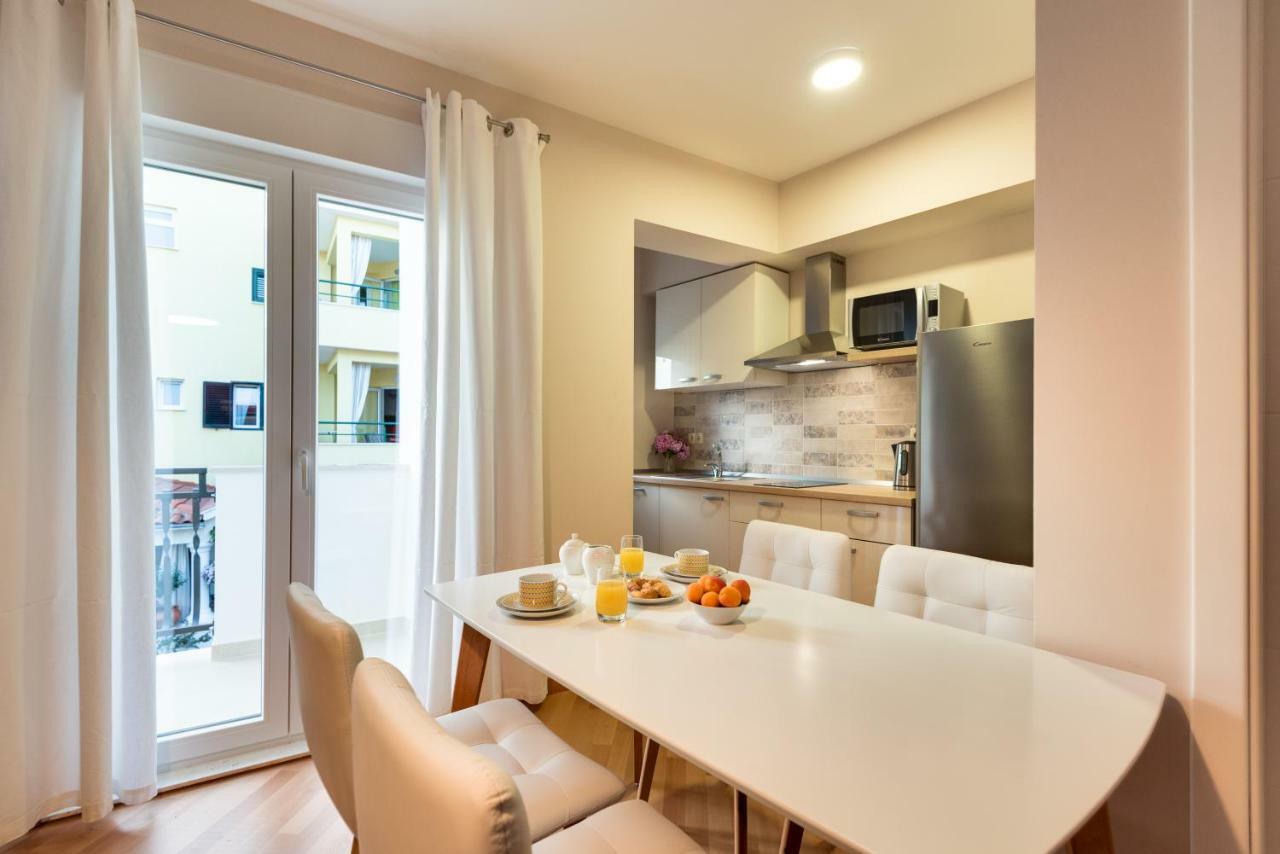 Apartments Dalmatino Vodice Exterior foto